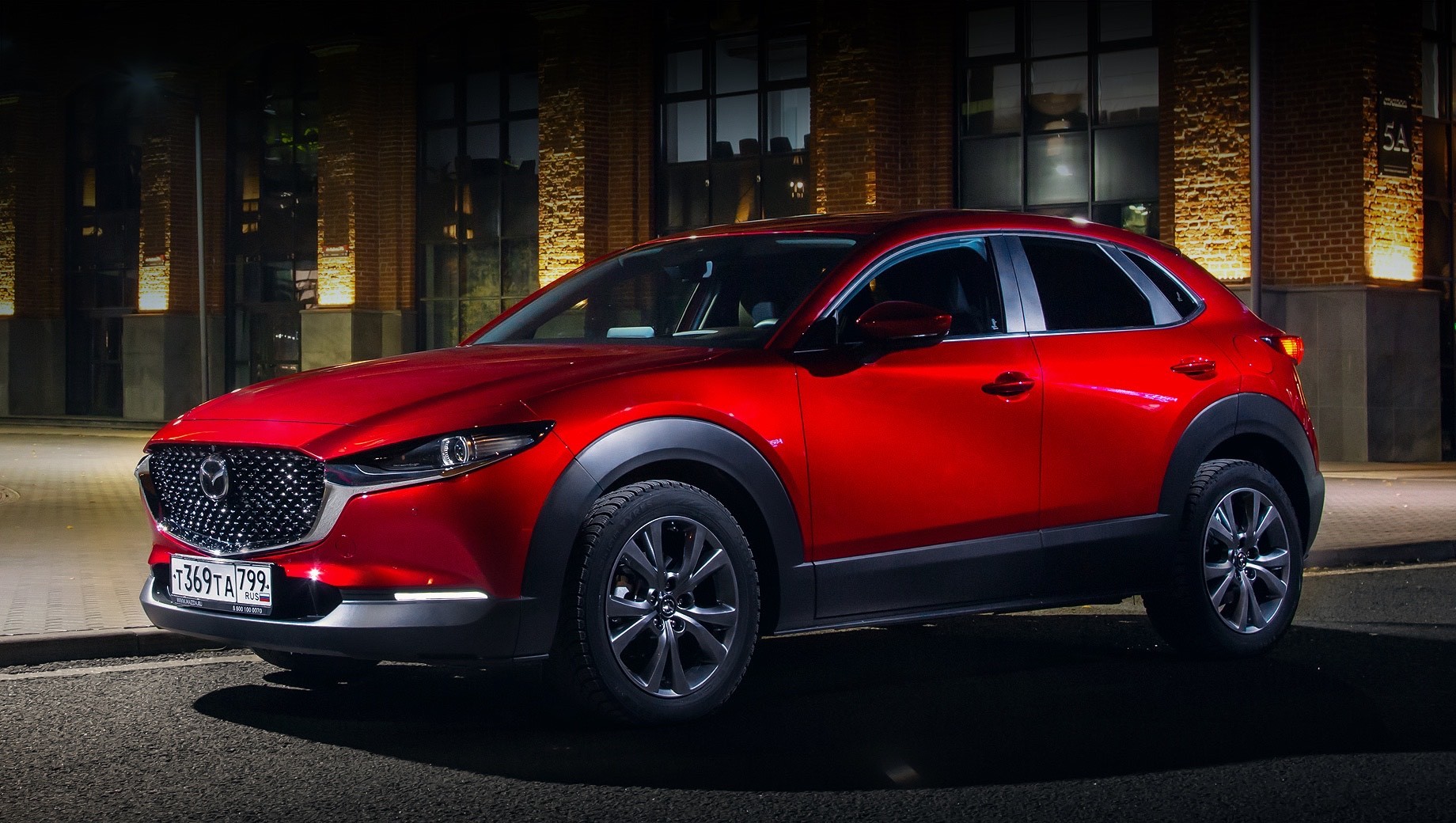 Mazda CX-30 обрела ценник в средней комплектации Active