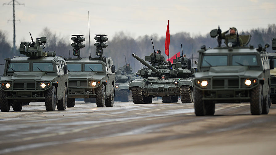 Первая сводная тренировка парада Победы прошла в Подмосковье