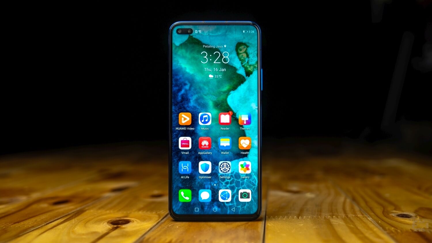 Honor View 30 Pro выйдет в России 3 марта