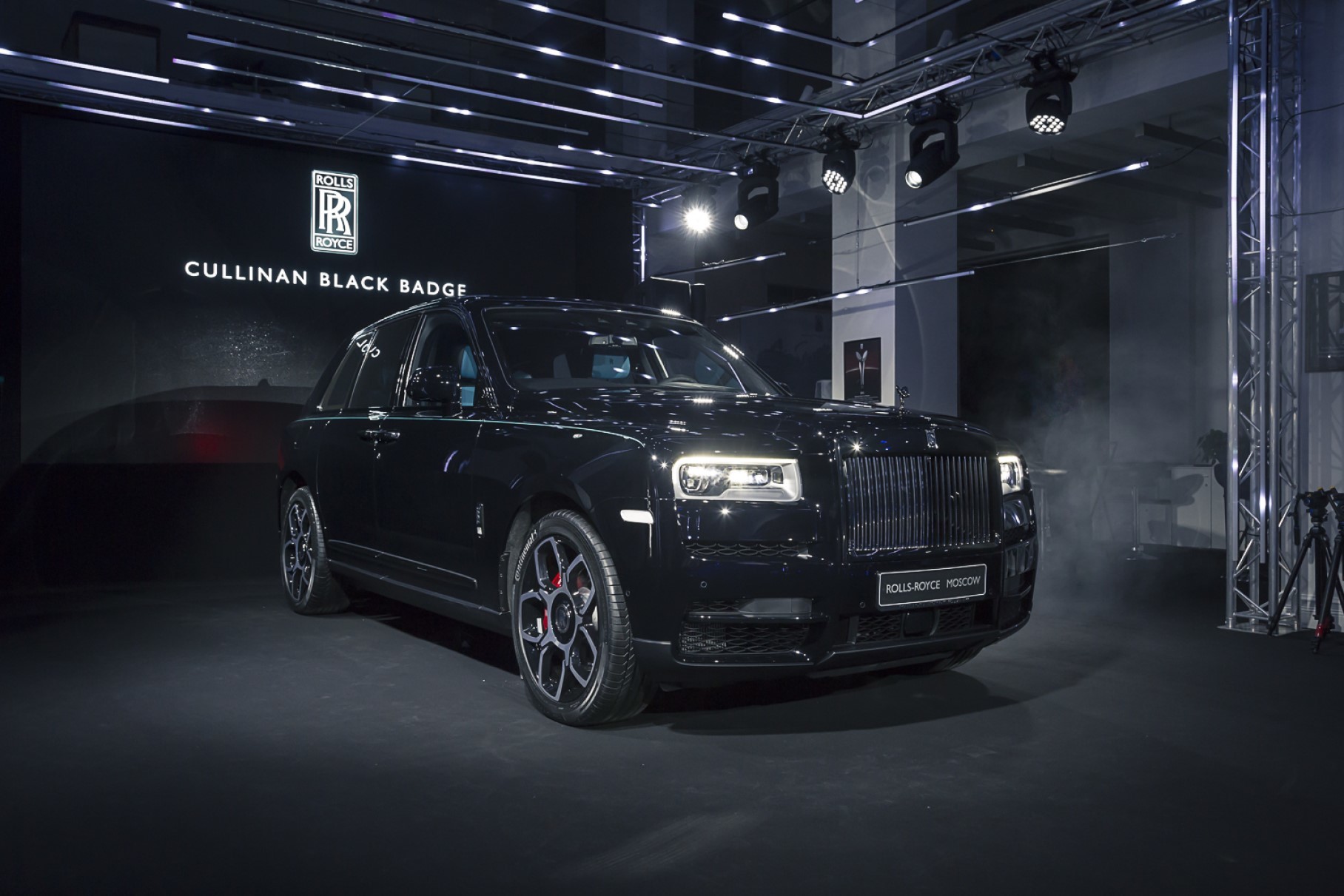 Спецверсию кроссовера Rolls-Royce оценили в шесть BMW X7