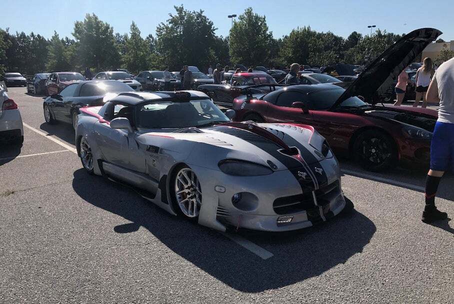 Вот так выглядит самый неудачный тюнинг Dodge Viper