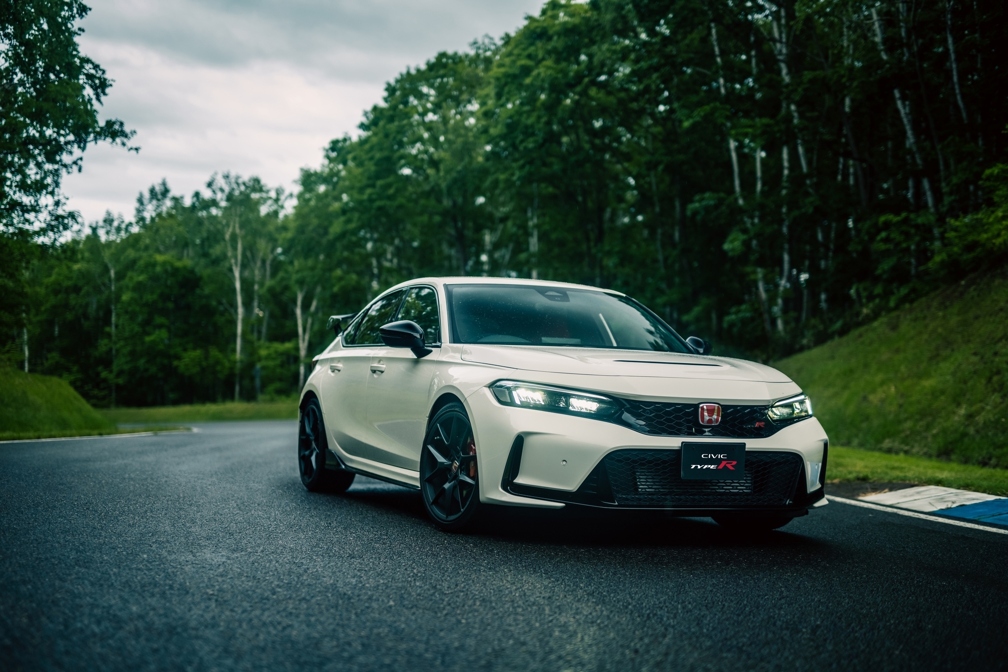 Honda не исключила превращения Civic Type R в гибрид