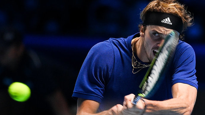 Зверев считает, что на Australian Open участвуют теннисисты, зараженные коронавирусом