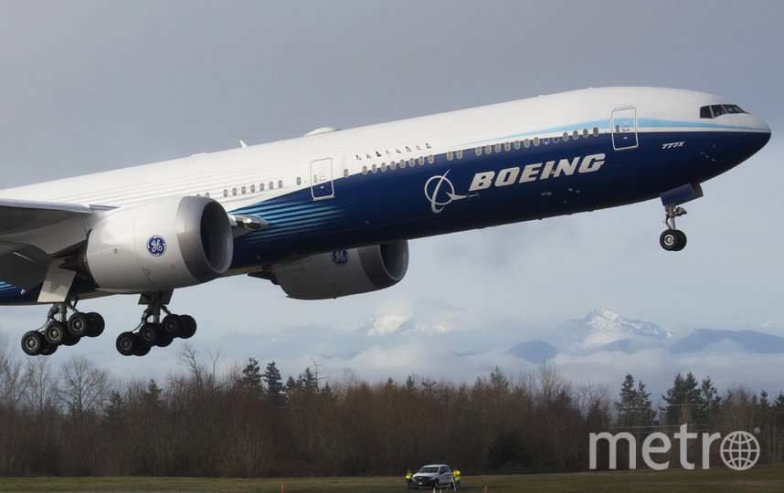 Новый самолёт Boeing 777X совершил первый испытательный полёт