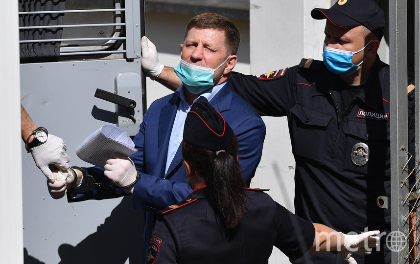 В Хабаровске прошла несогласованная акция в поддержку губернатора края