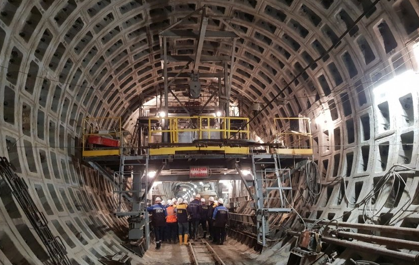 Прокуратура начала проверку после сообщений о невыплате зарплаты метростроевцам