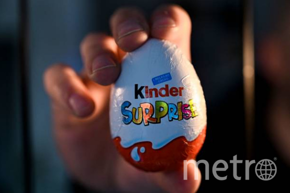 Роспотребнадзор не исключает, что шоколадки 'Kinder', прибывшие в Россию, заражены сальмонеллезом