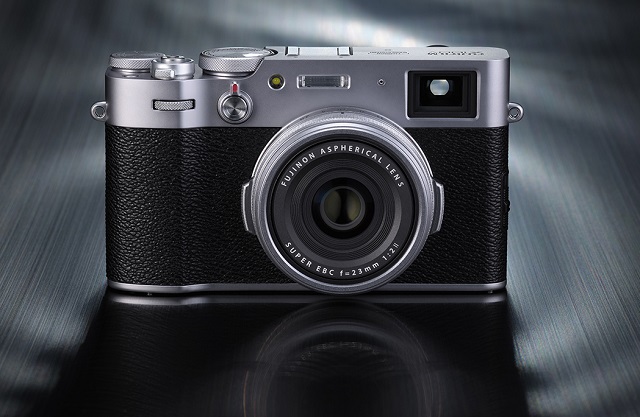 Fujifilm X100V – ретро-дизайн с современной начинкой