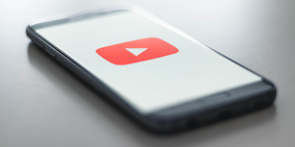 YouTube в России не заблокируют. Во всяком случае пока