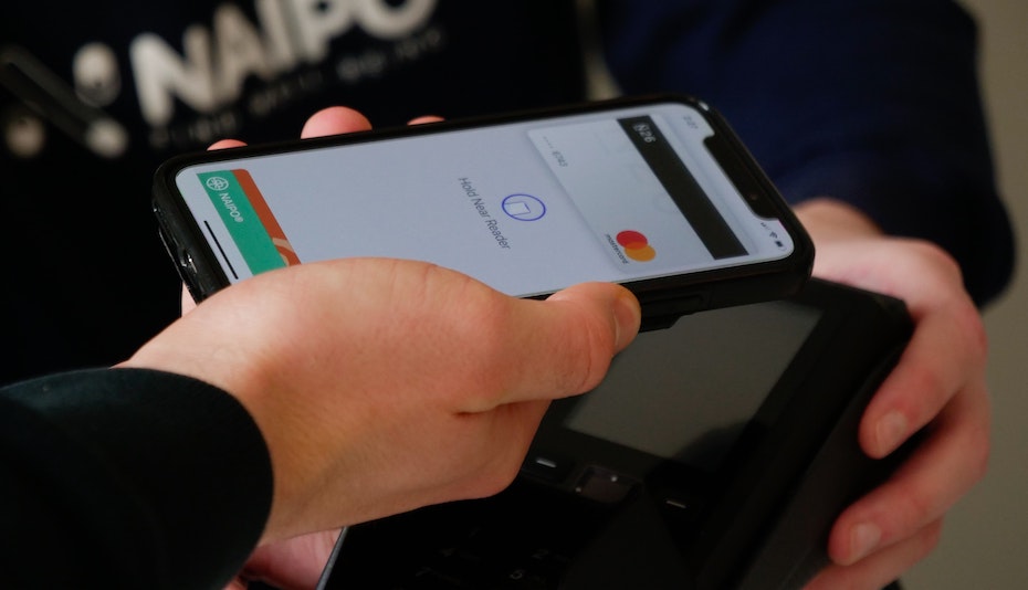 К Apple Pay возникли большие претензии. Россиянам это очень выгодно