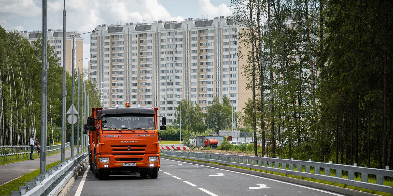 С 1 августа еще в трех округах вступят в силу новые правила проезда грузовиков