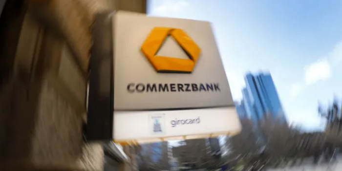 Прогноз по евро значительно улучшился, считает Commerzbank